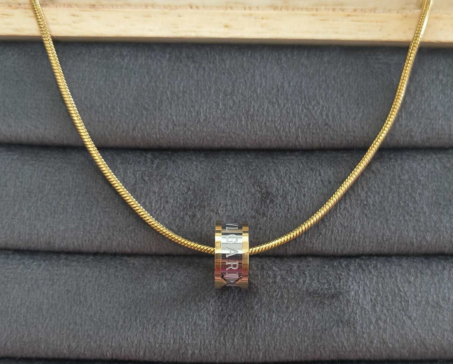 Anti Tarnish Solid Rope Chain Pendant Necklace 18K Gold