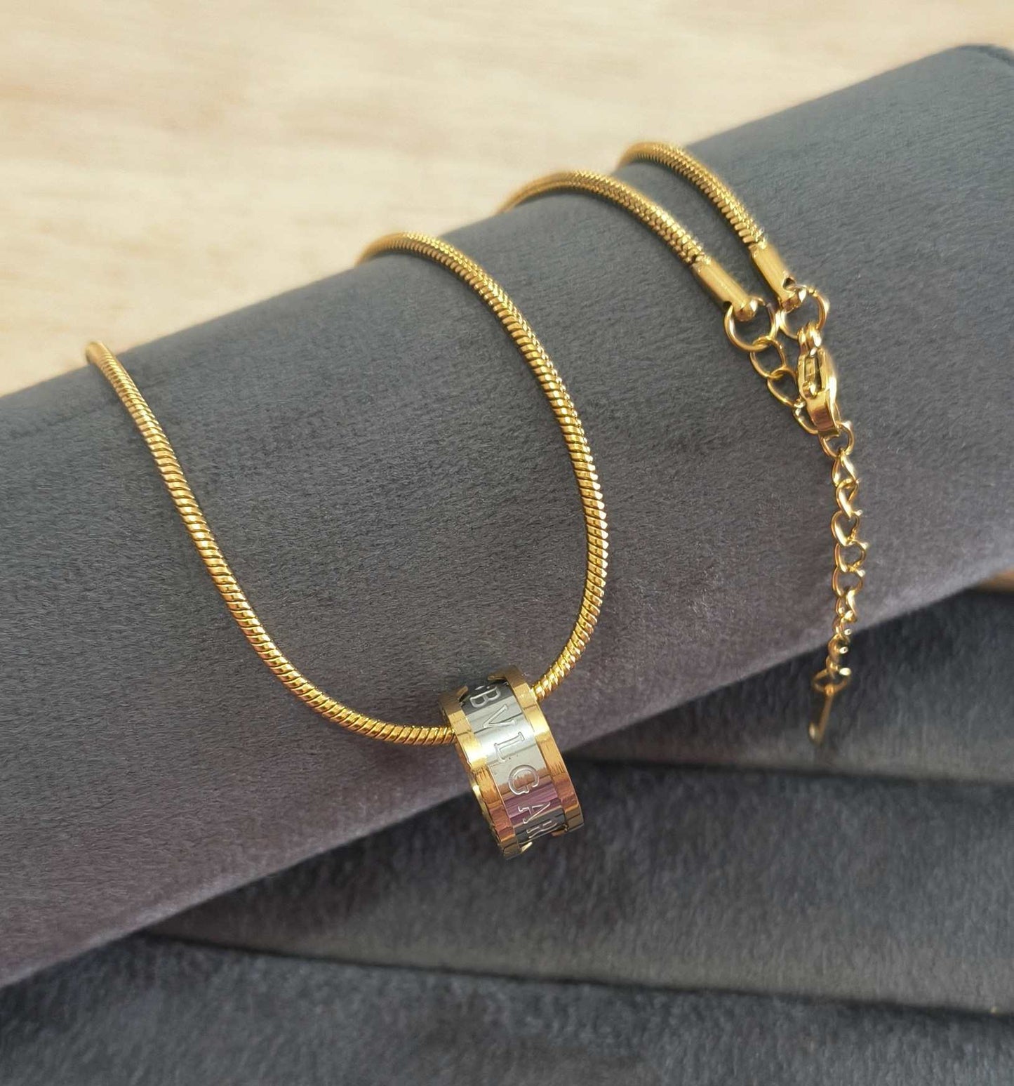 Anti Tarnish Solid Rope Chain Pendant Necklace 18K Gold