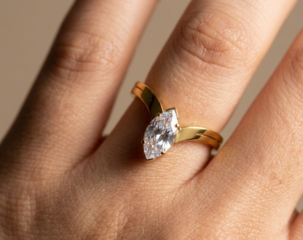 Anti Tarnish Solitaire Studded V shape Ring 18K Gold Plated