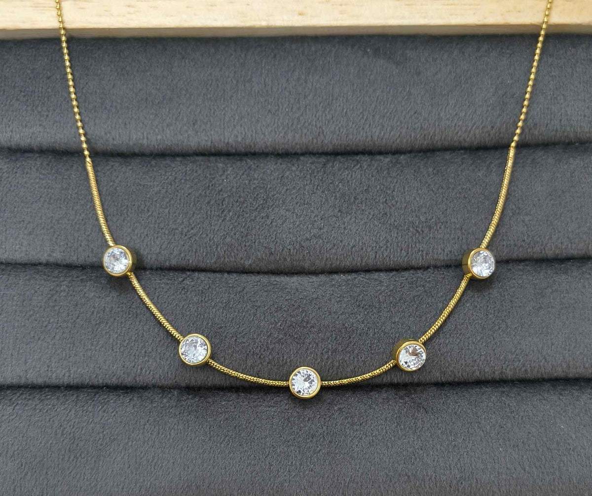 Anti Tarnish Sparkling Stones Necklace 18K Gold Plated