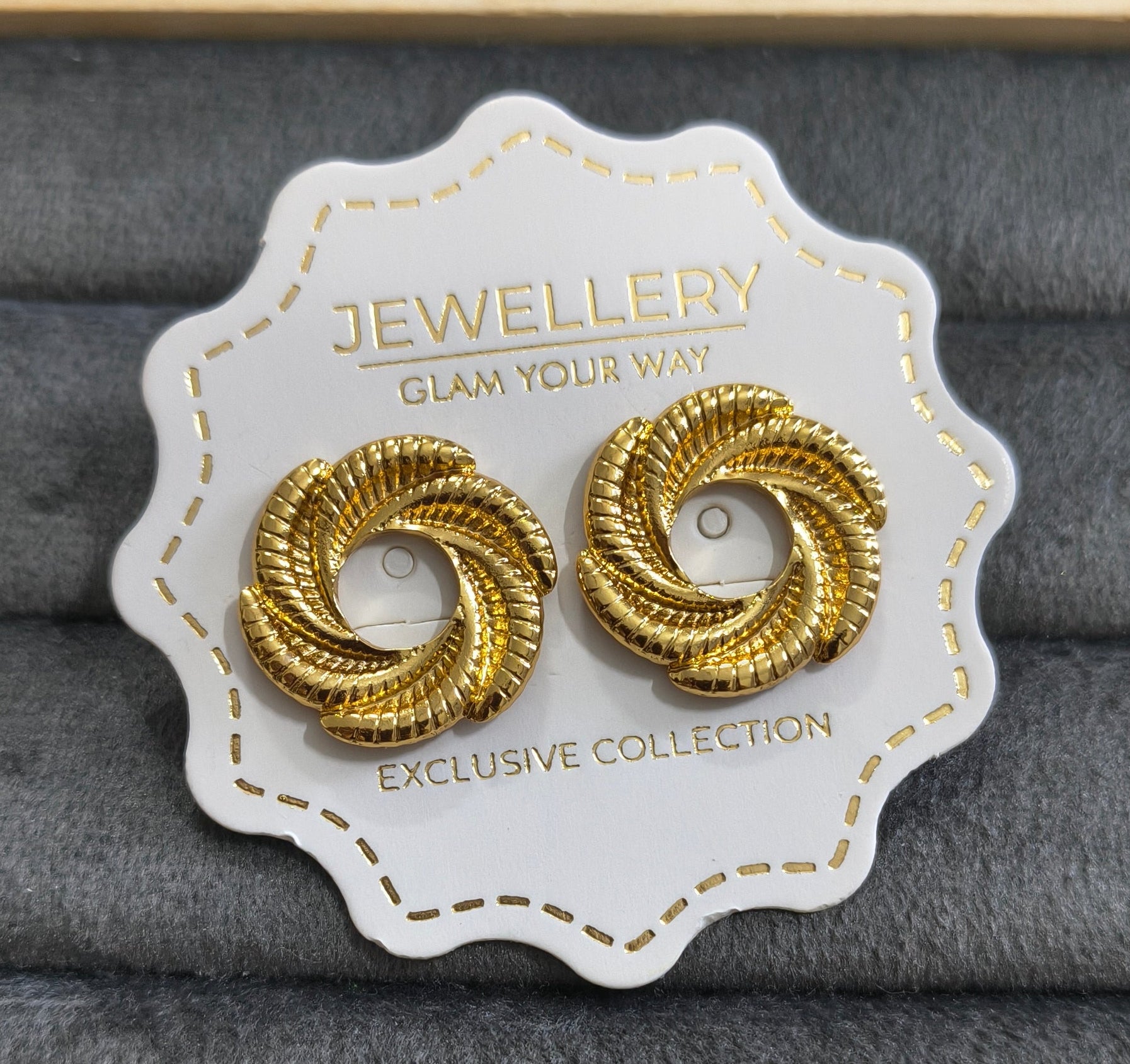 Anti Tarnish Spiral Gold Knot Stud Earrings 18K Gold Plated