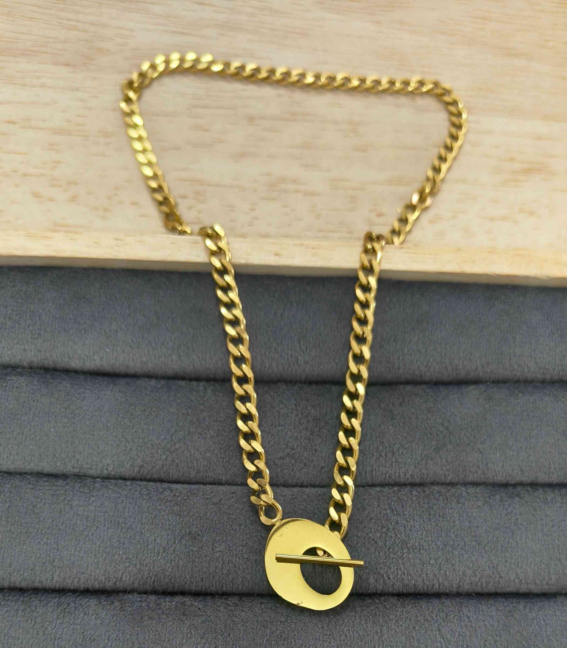 Anti Tarnish T Bar Cuban Link Chain 18K Gold Plated