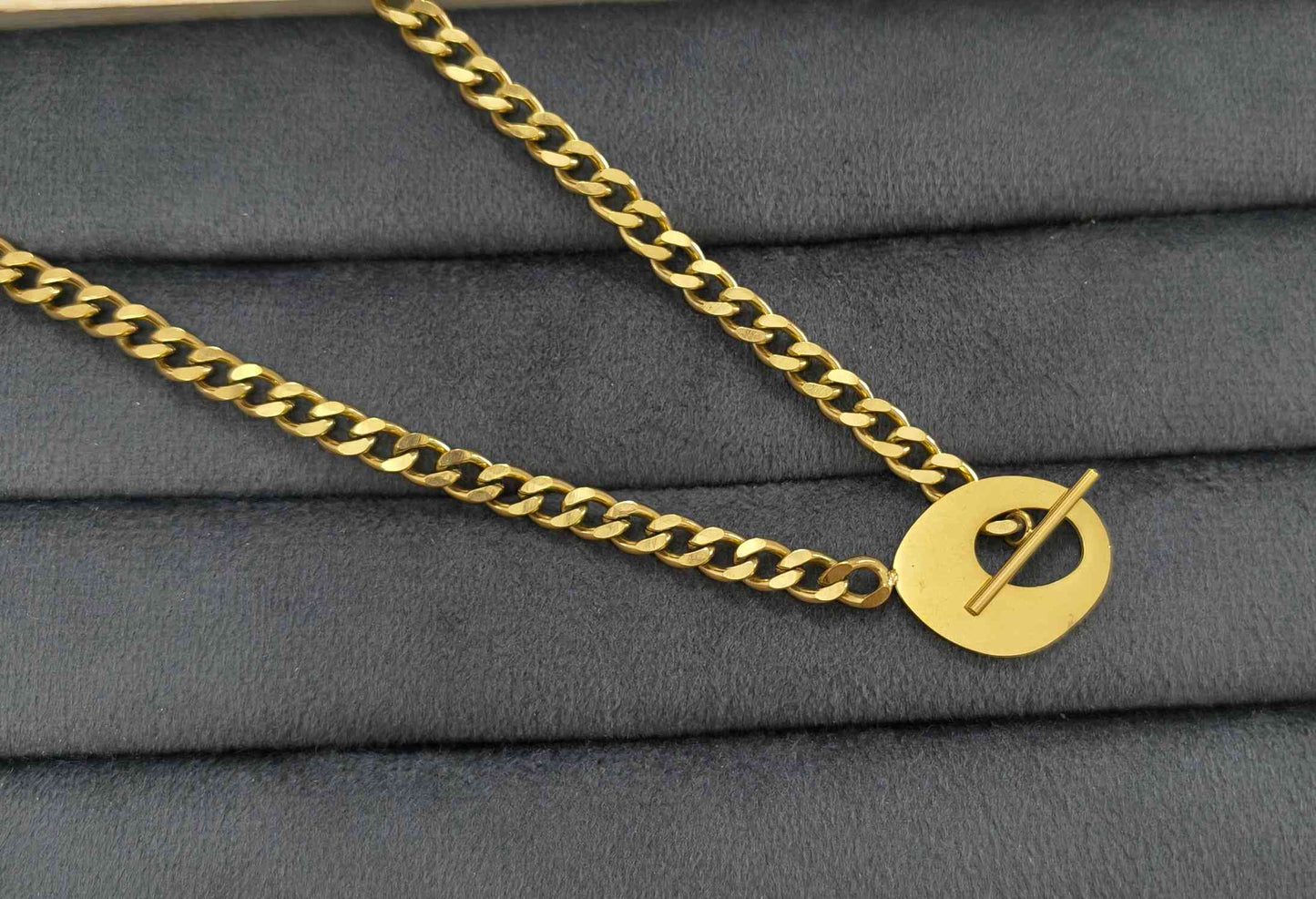 Anti Tarnish T Bar Cuban Link Chain 18K Gold Plated