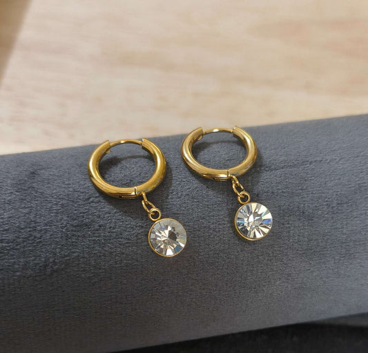 Anti Tarnish Trendy Solitaire Dangler Earrings 18K Gold Plated