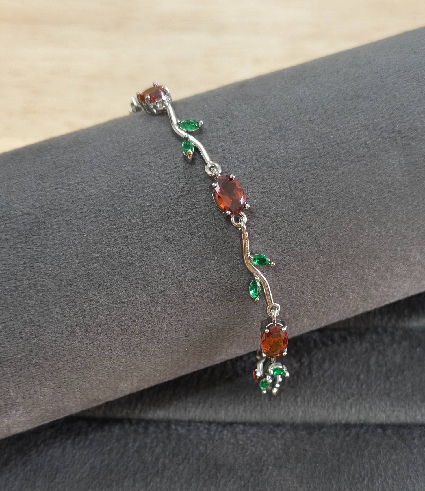 Anti Tarnish Trendy Tulip Bracelet Silver & Red Accents