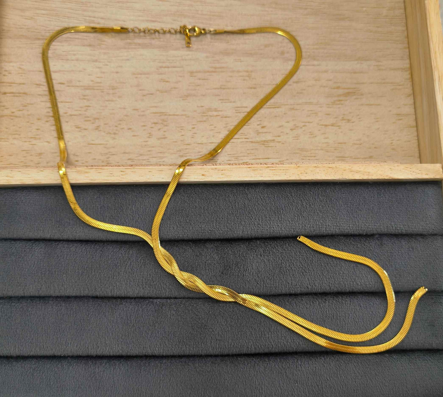 Anti Tarnish Twisted Drop Snake Chain 18K Gold Plated