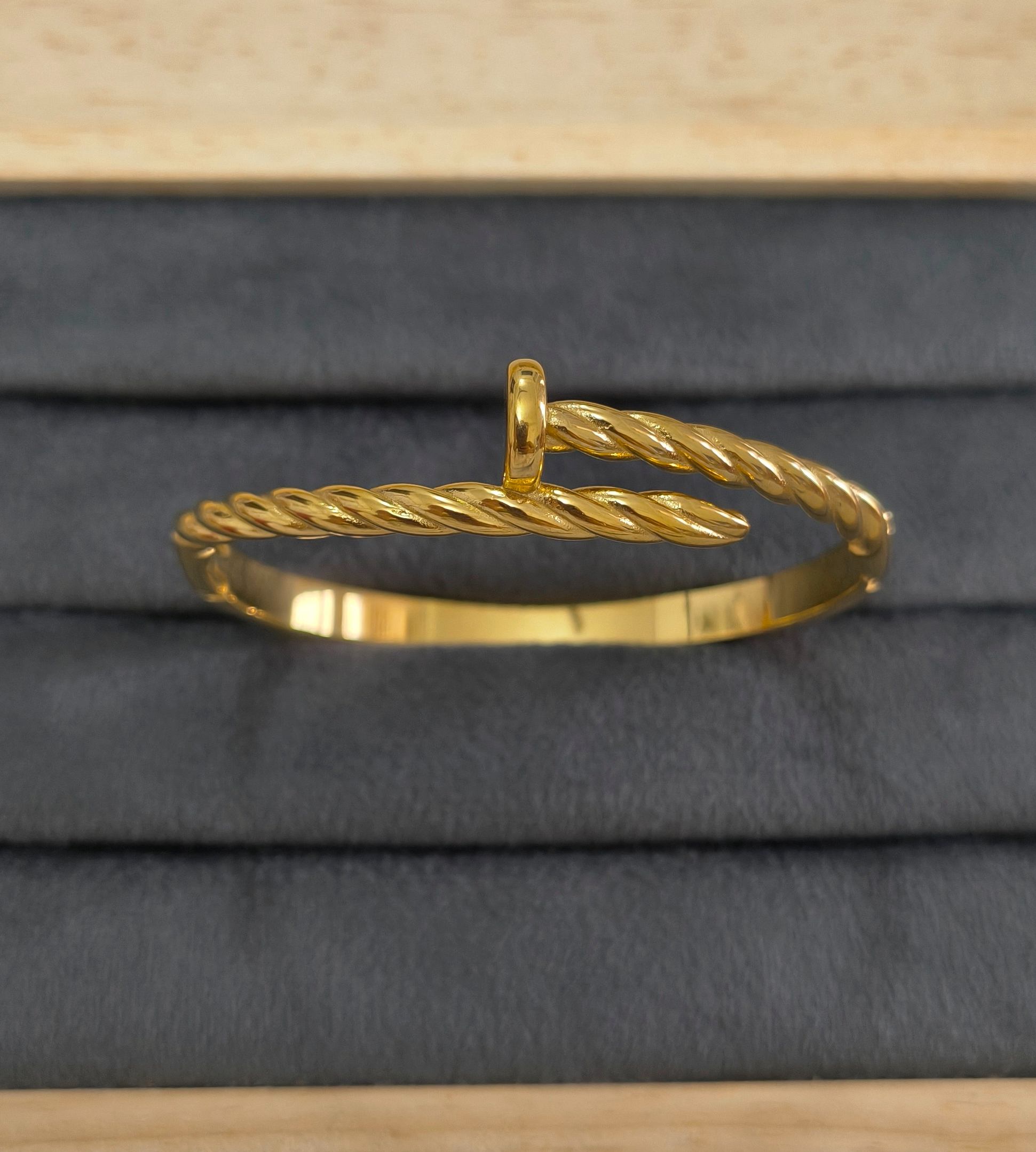 Anti Tarnish Twisted Nail Bracelet 18K Gold Plated