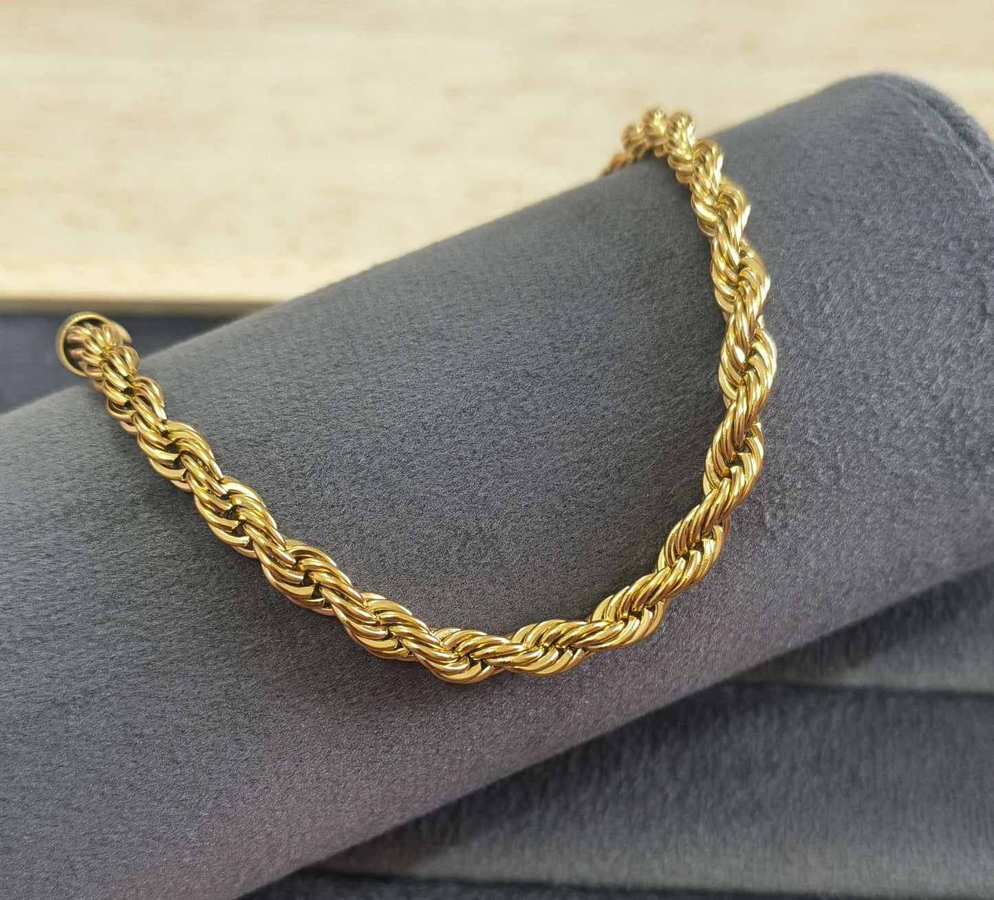 Anti Tarnish Twisted Rope Chain Bracelet 18K Gold Plated