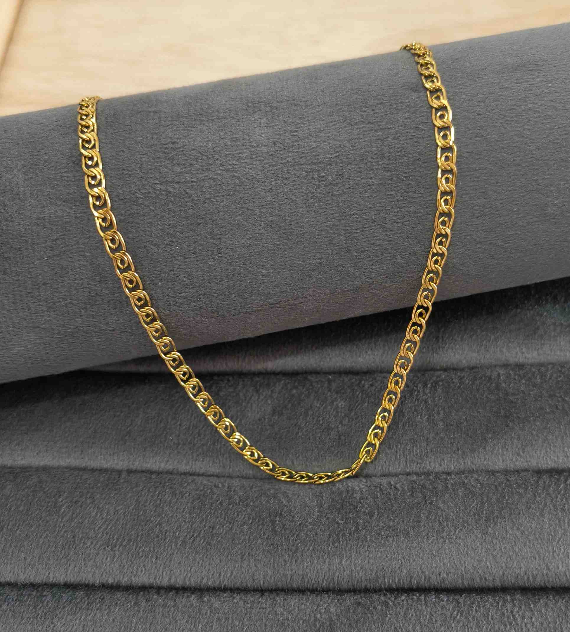 Anti Tarnish Unique Curb Link Chain 18K Gold Plated