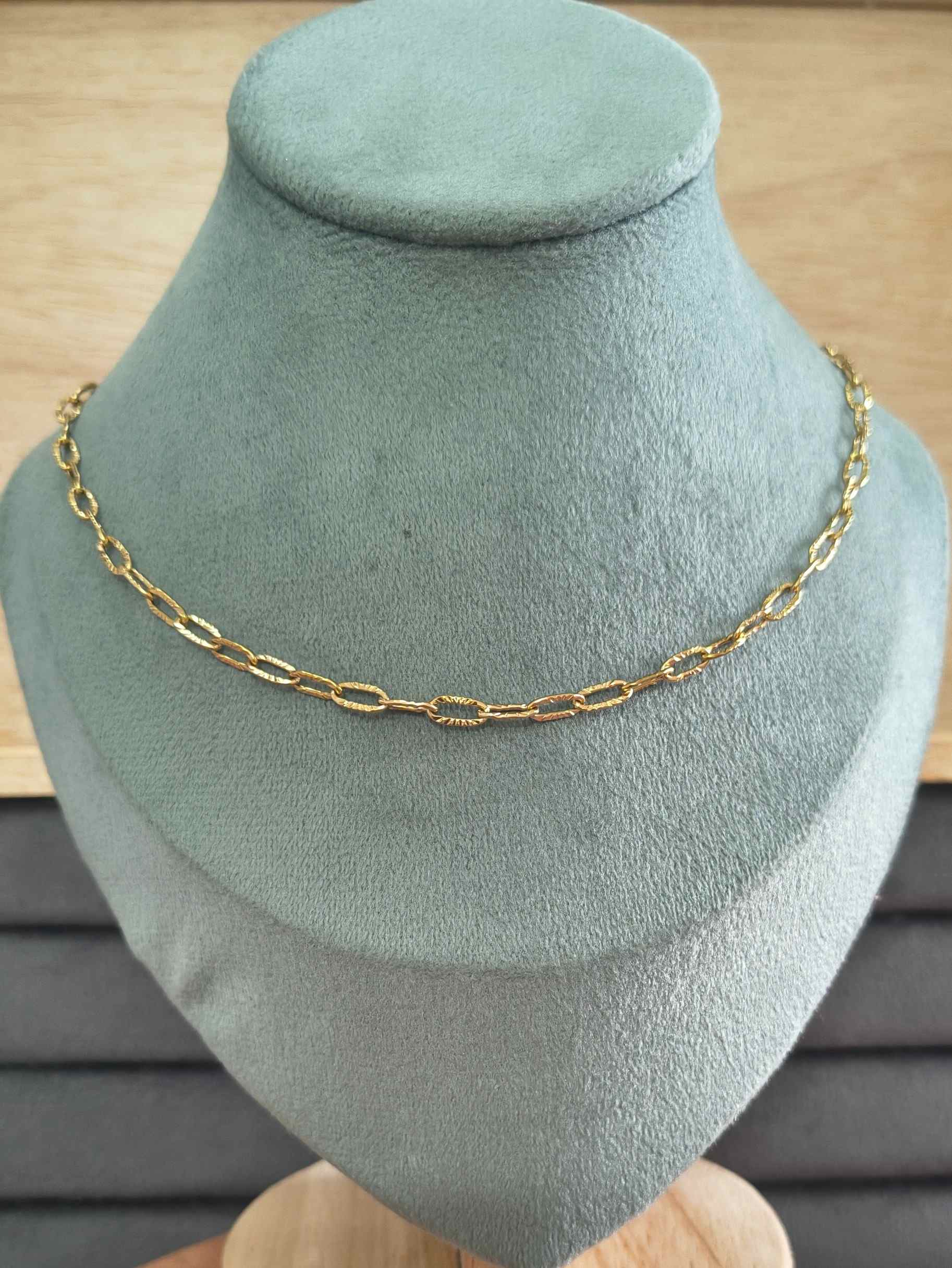 Anti Tarnish Unique Paperclip Chain 18K Gold Plated
