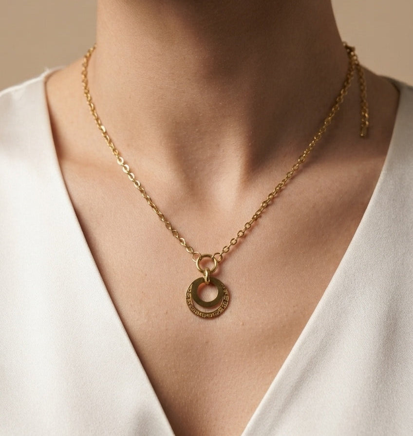 Anti Tarnish Unisex Double Circle Pendant Chain Gold Plated