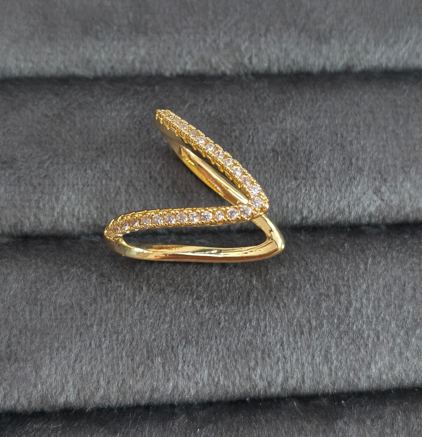 Anti Tarnish V Shape Adjustable Ring 18K Gold Plated