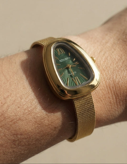 Anti Tarnish Vintage Wrist Watch Green Dial 18K Gold Plated