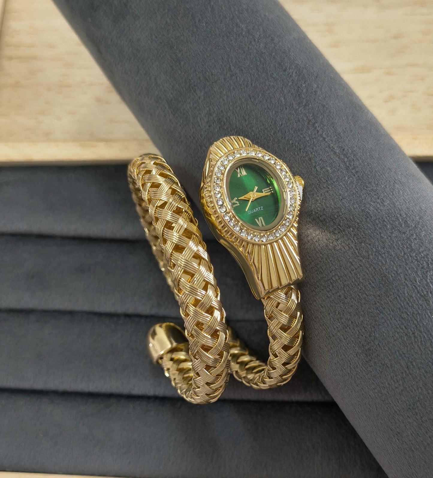Anti Tarnish Watch Serpenti Mesh Style 18K Gold Plated