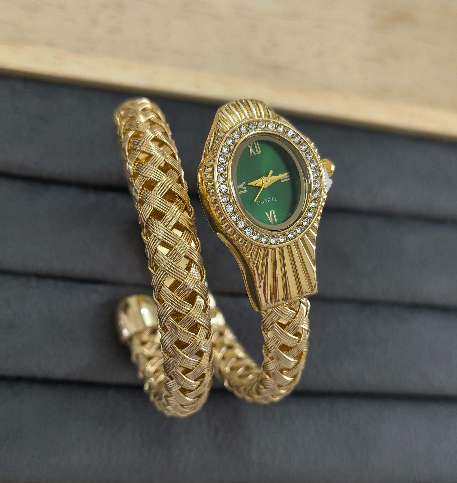 Anti Tarnish Watch Serpenti Mesh Style 18K Gold Plated