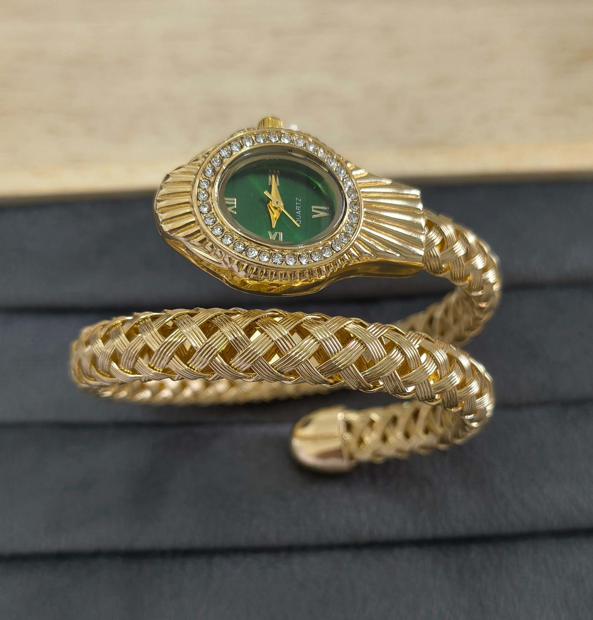Anti Tarnish Watch Serpenti Mesh Style 18K Gold Plated