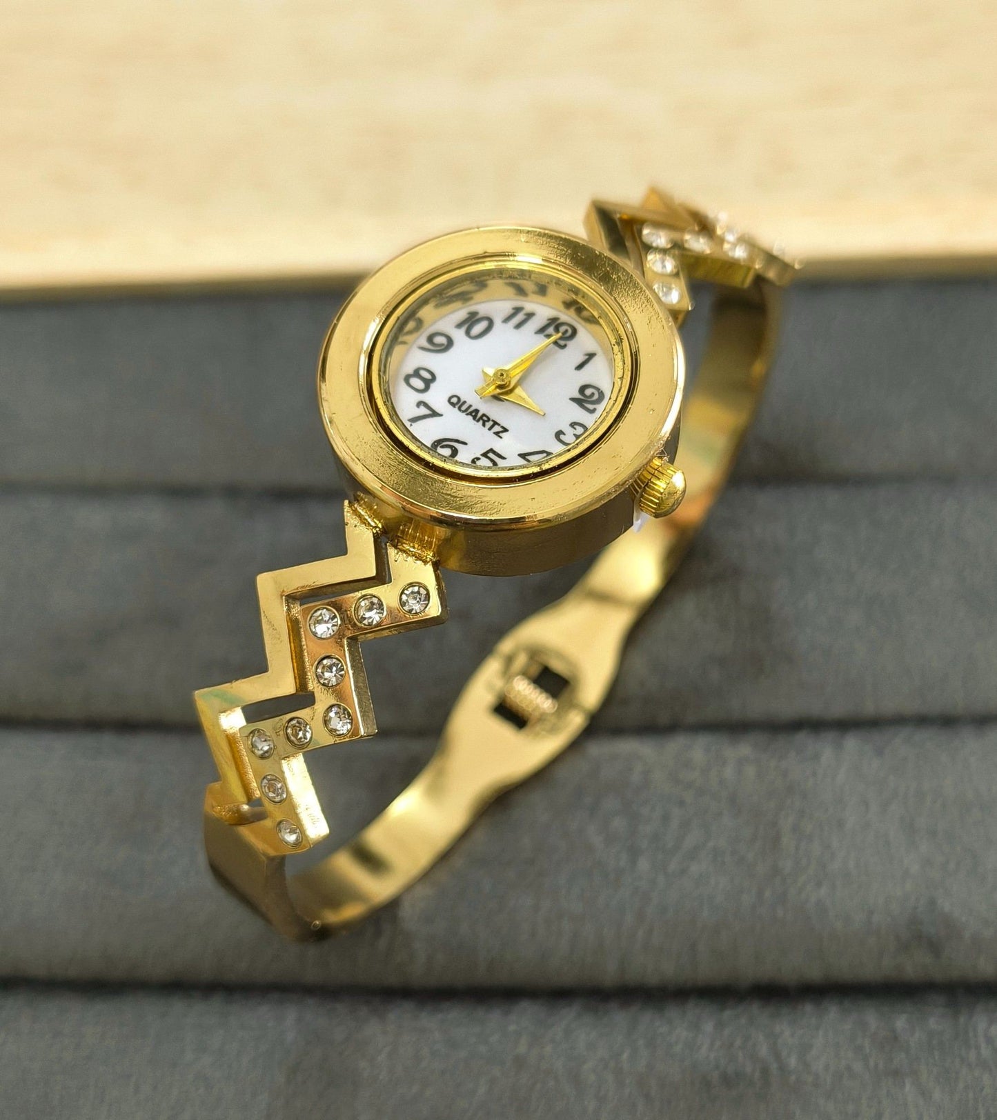 Anti Tarnish Watch Stone Studded Bracelet 18K Gold Plated