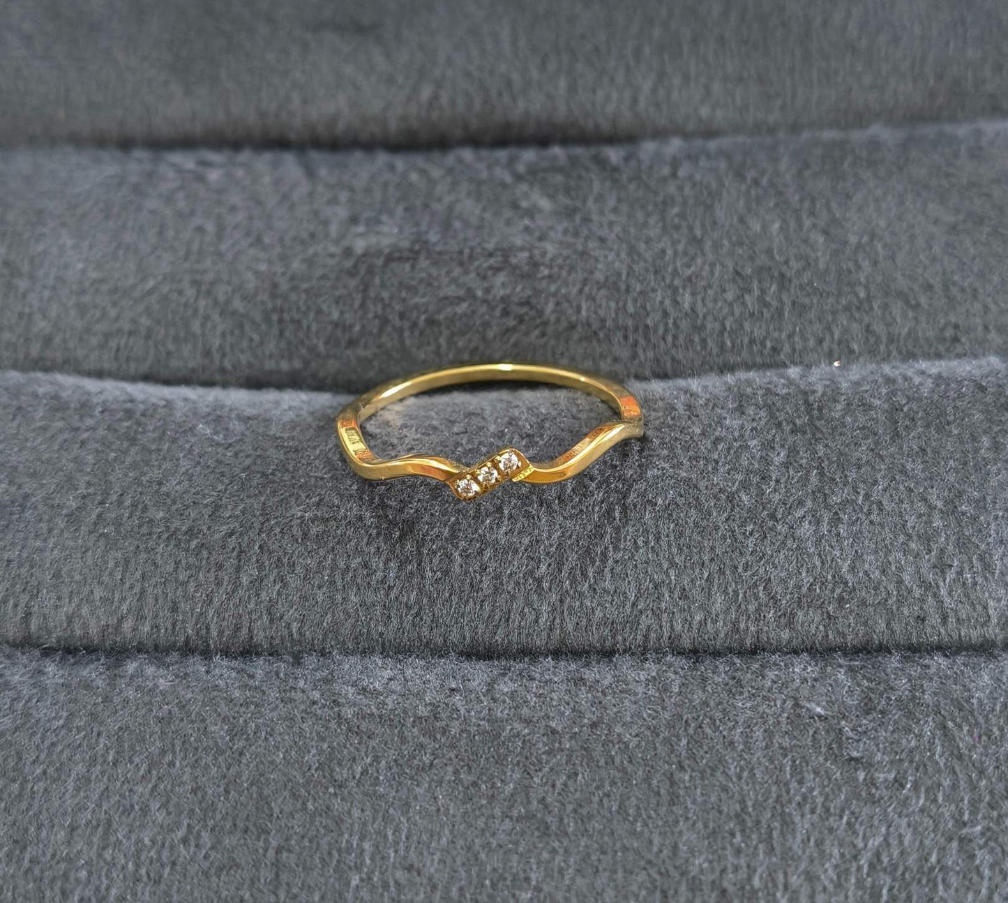 Anti Tarnish Wedding Wave Band Ring 18K Gold Plated