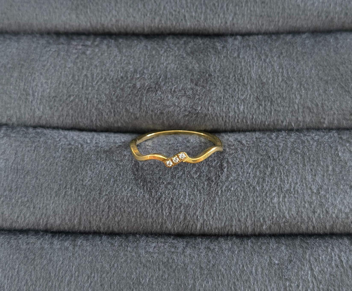 Anti Tarnish Wedding Wave Band Ring 18K Gold Plated