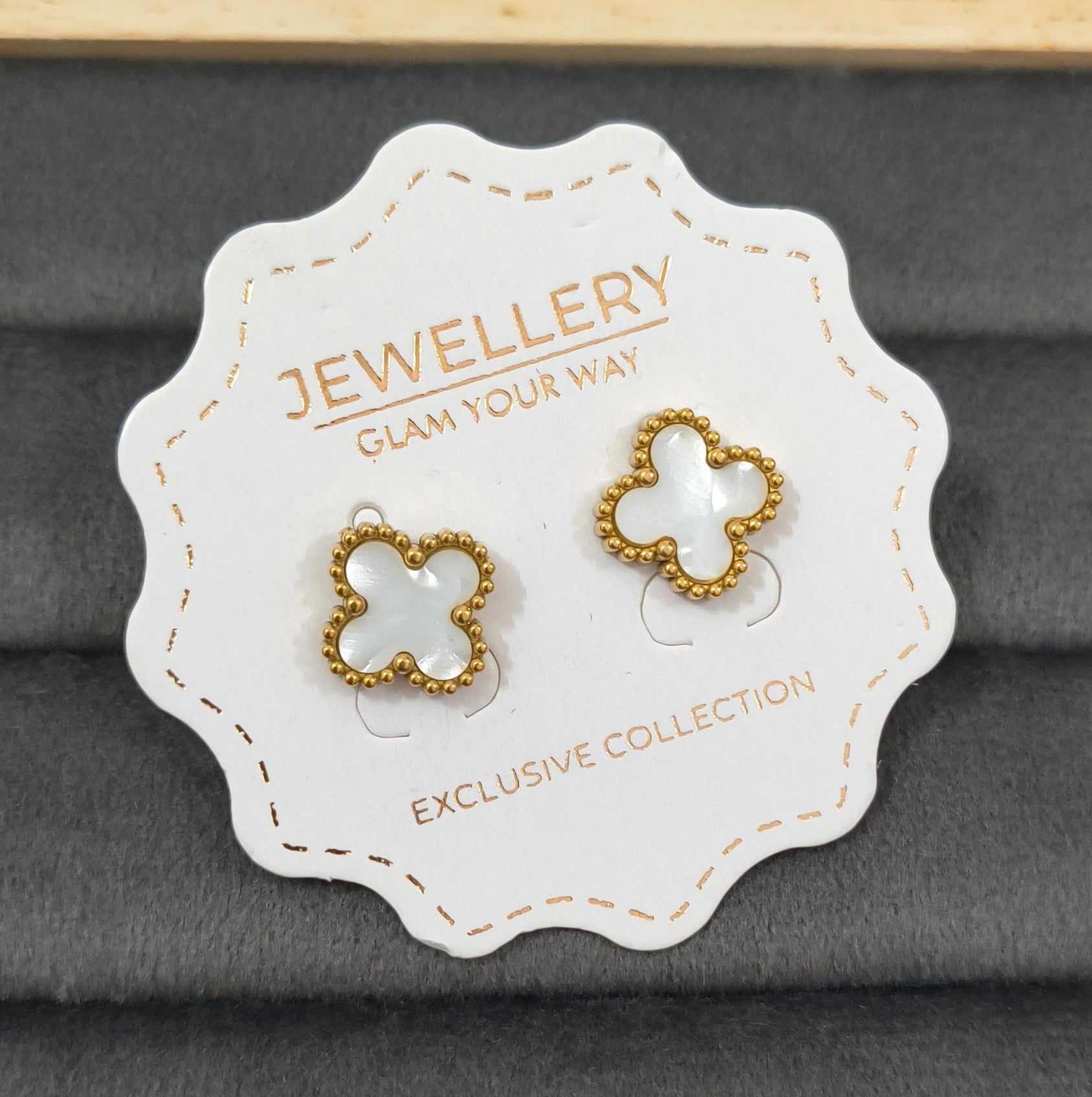 Anti Tarnish White Clover Studs Earring 18K Gold Plated