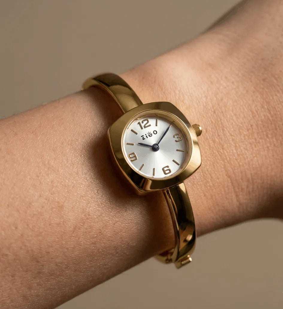 Anti Tarnish Wrist Watch Classic Golden Dial 18K Gold Plated