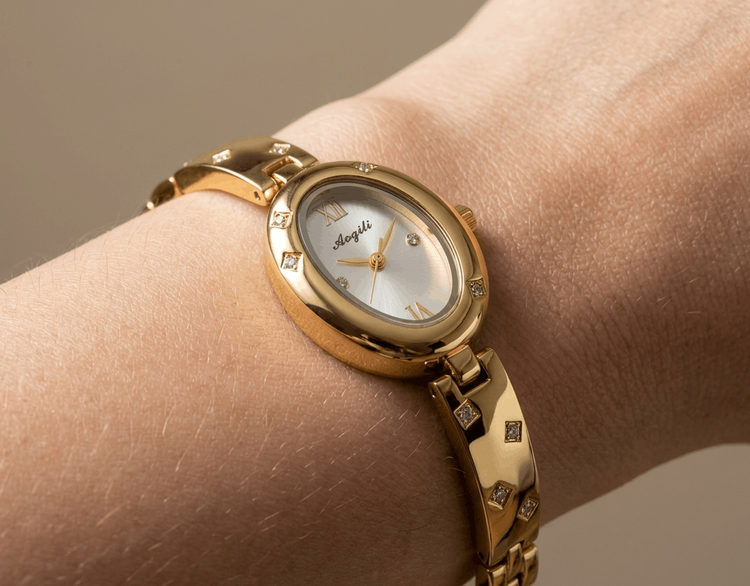 Anti Tarnish Wrist Watch Dazzling Stones 18K Gold Plated