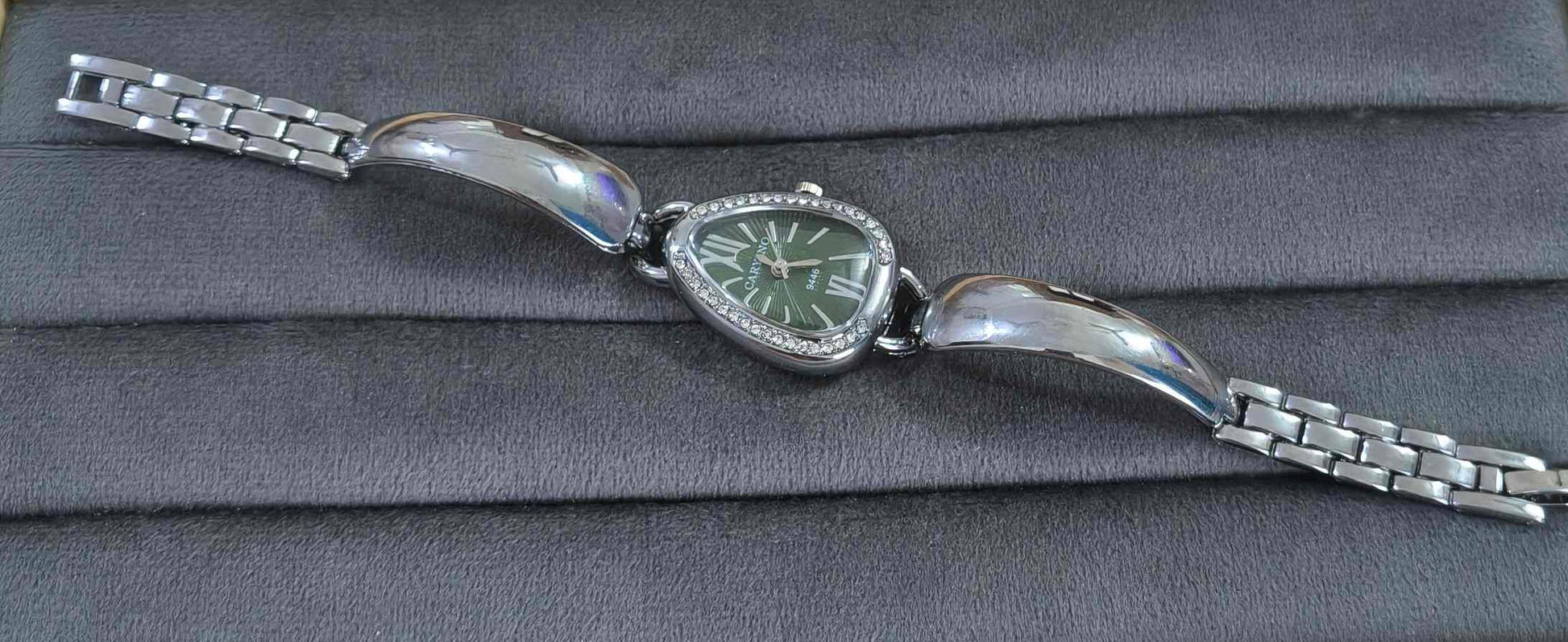 Anti Tarnish Wrist Watch Silver Green Dial 18K Gold Plated