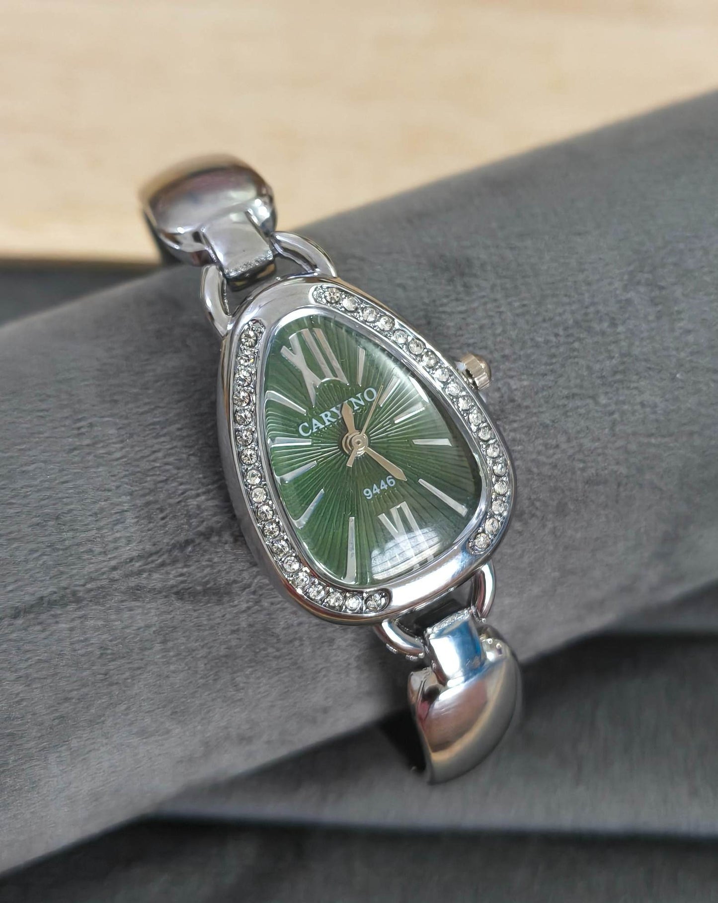 Anti Tarnish Wrist Watch Silver Green Dial 18K Gold Plated