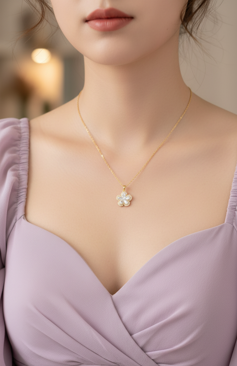 Anti Tarnish Zircon Flower Gold Necklace 18K Gold Plated