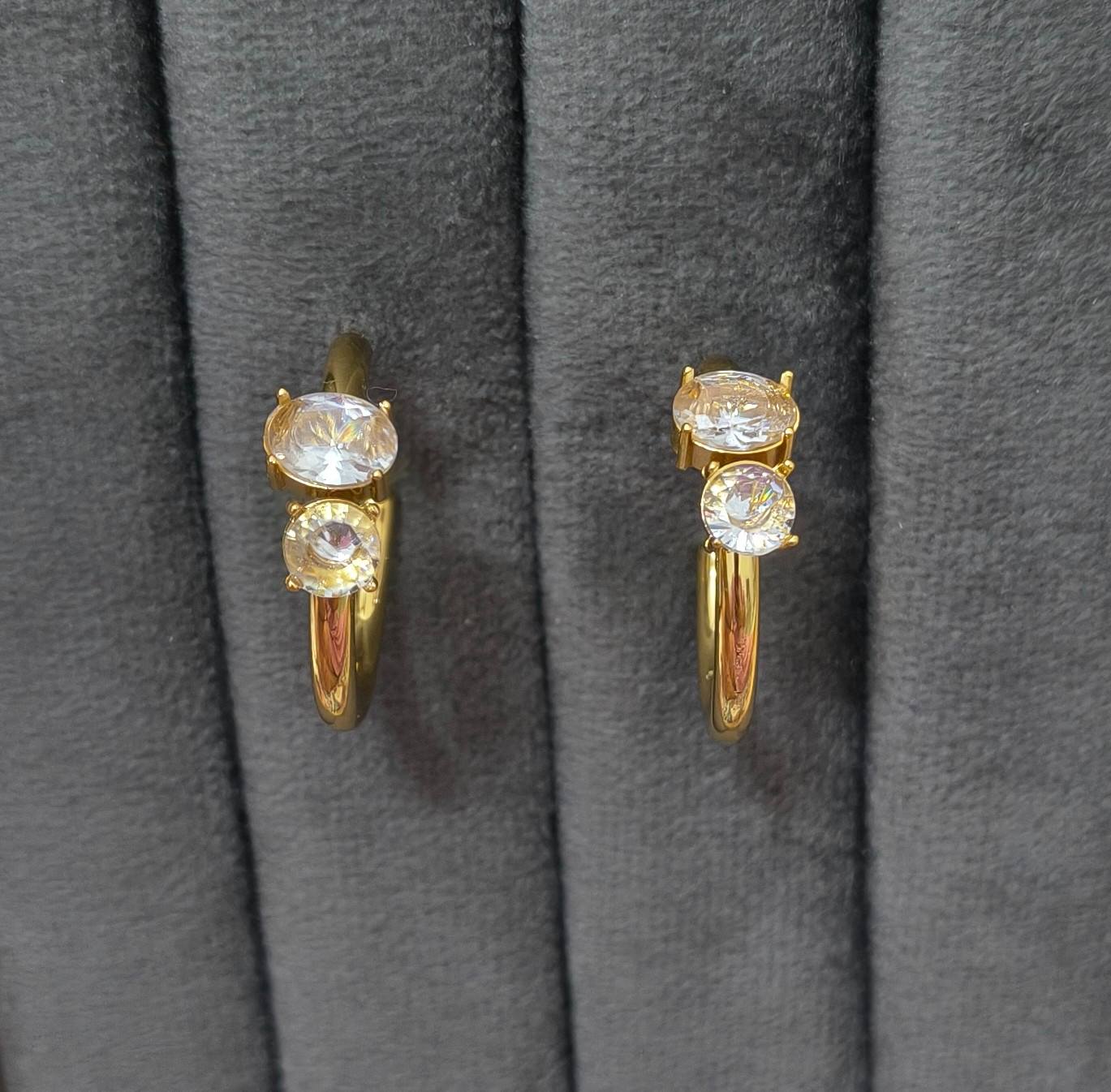 Anti tarnish Bold Dazzling Half Hoop Stud 18K Gold Plated