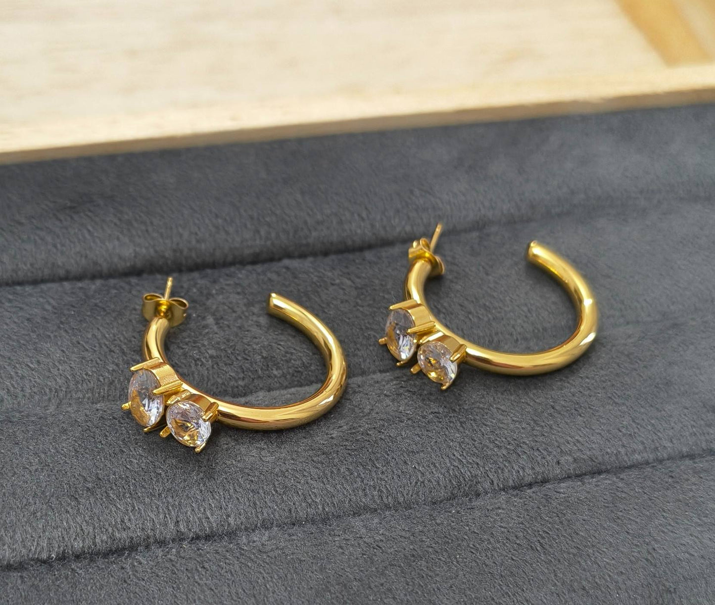 Anti tarnish Bold Dazzling Half Hoop Stud 18K Gold Plated
