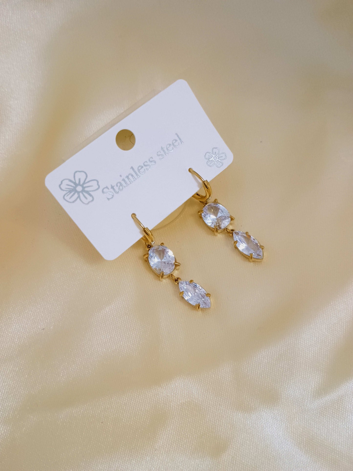 Anti tarnish Classic Diamond Dangle Drop Earrings 18k Gold PVD Plated