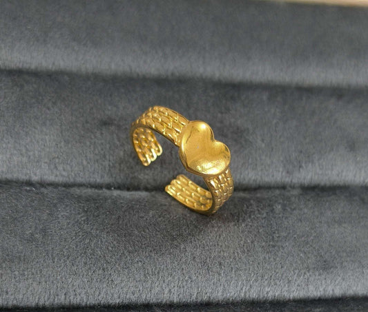 Antitarnish Adjustable Golden Heart Ring 18K Gold Plated