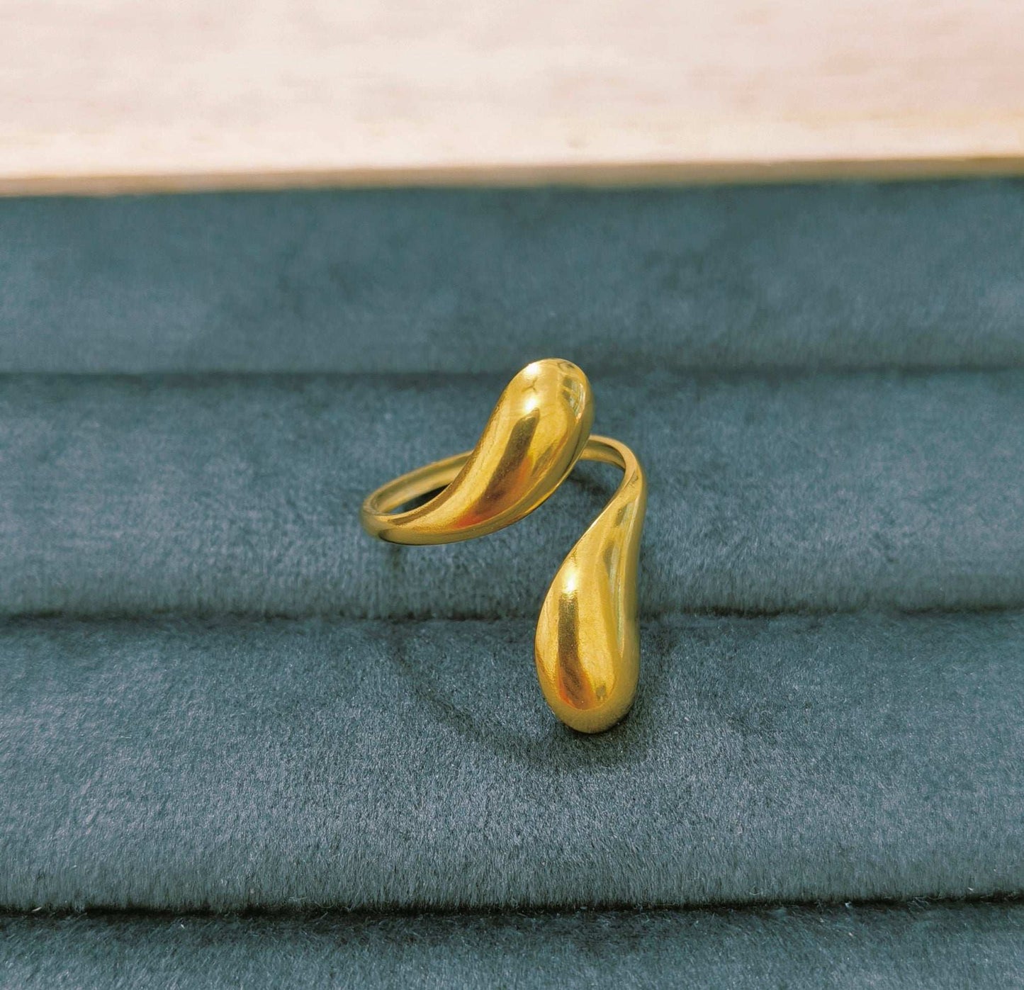 Antitarnish Adjustable Waterdrops Ring 18K Gold Plated