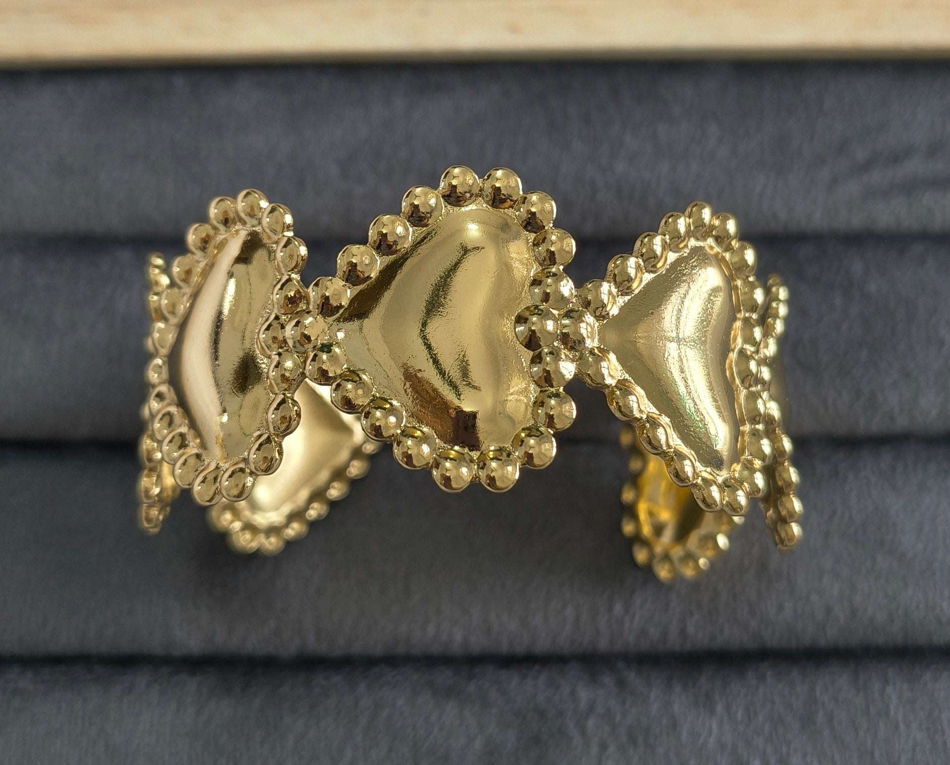 Antitarnish Bold Hearts Cuff Bracelet 18K Gold Plated