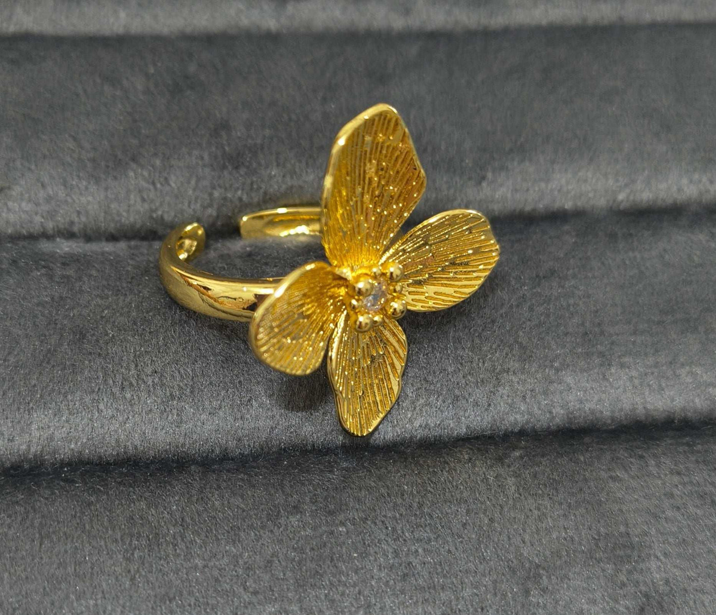 Antitarnish Bright Gold Plated Chunky Floral Statement Ring