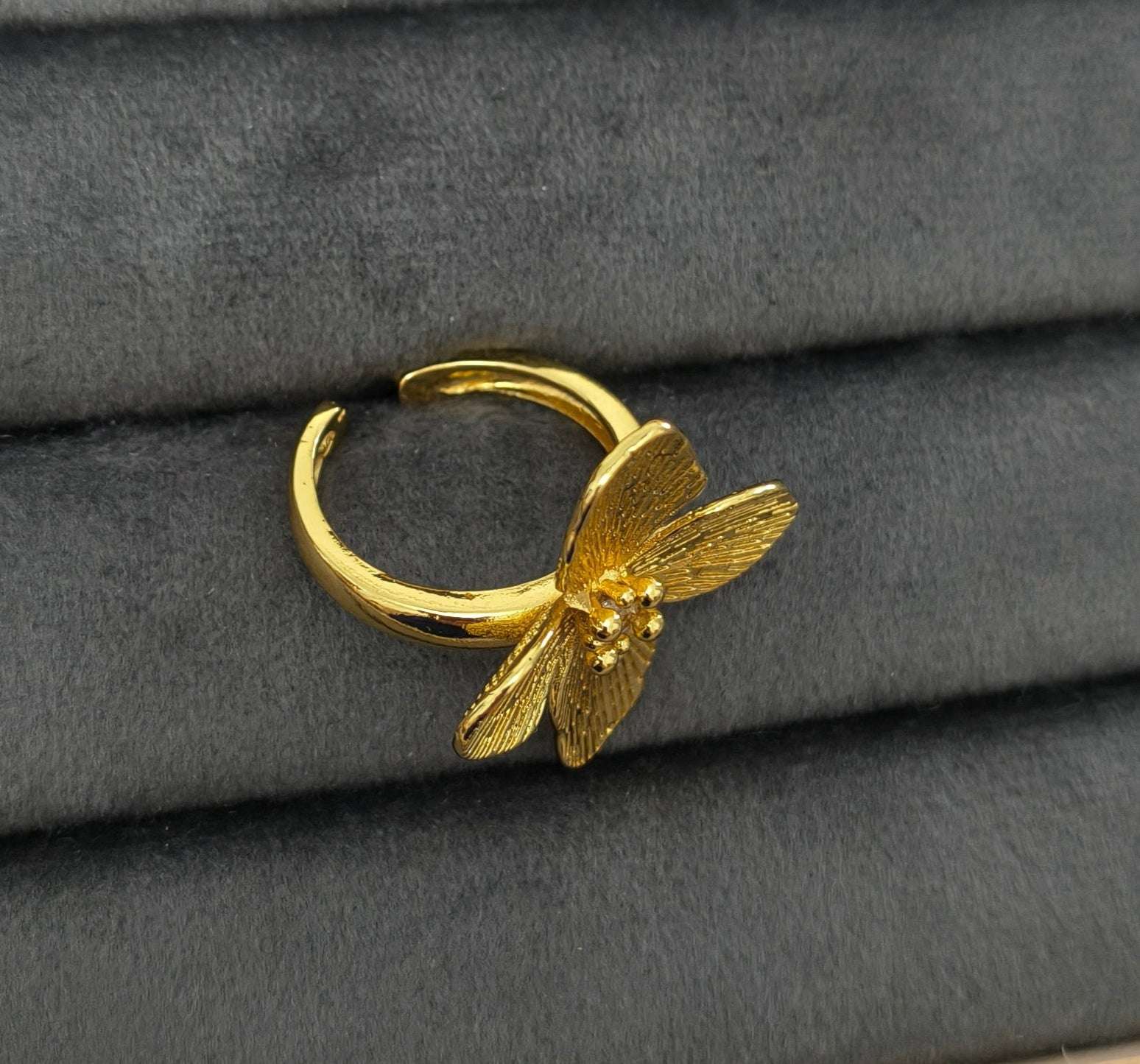 Antitarnish Bright Gold Plated Chunky Floral Statement Ring