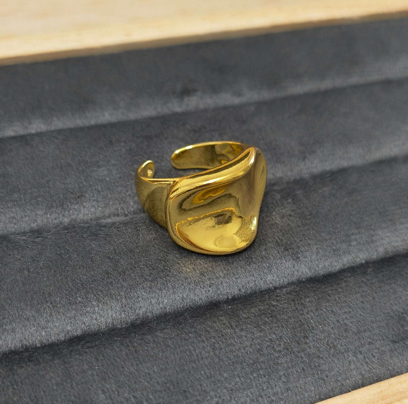 Antitarnish Bright Gold Plated Chunky Gold Digger Ring