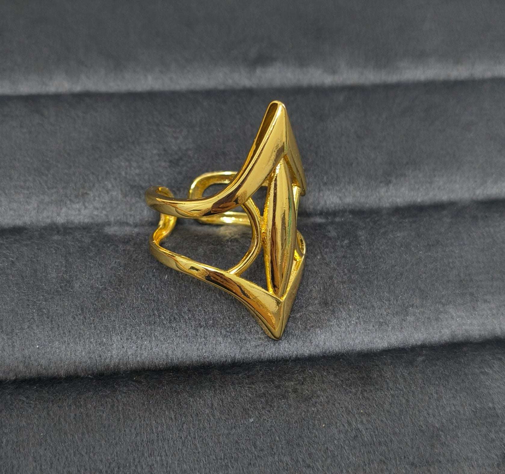 Antitarnish Bright Gold Plated Stylish Big Statement Ring