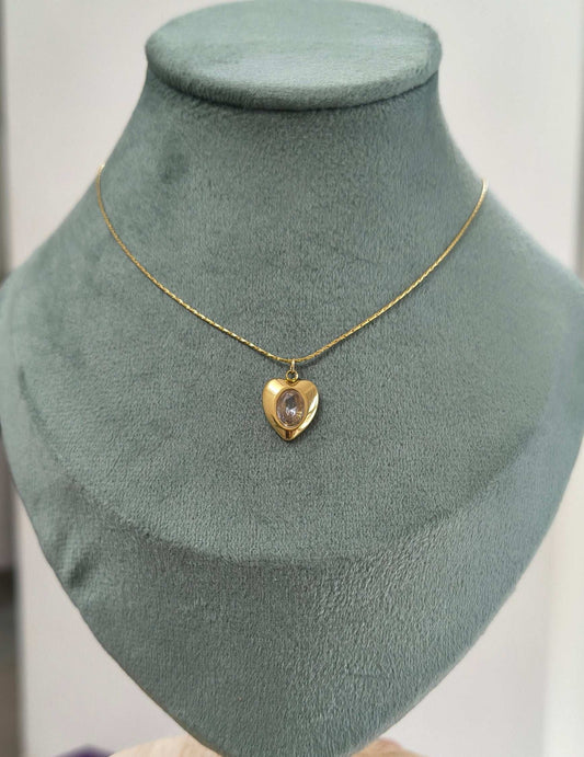 Antitarnish Delicate Heart Pendant Necklace 18K Gold Plated