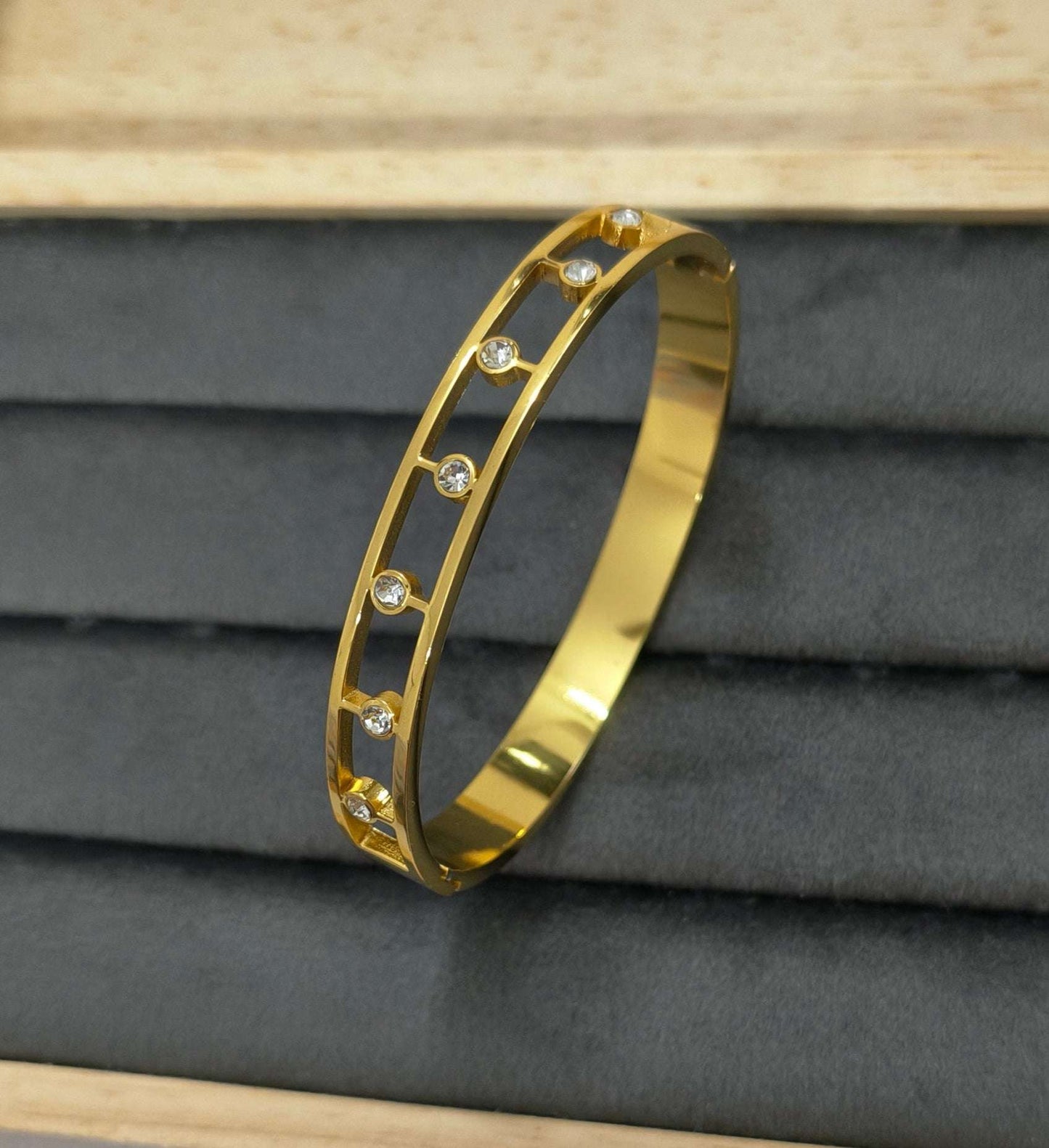 Antitarnish Diamond Charmed Bangle Bracelet 18K Gold Plated