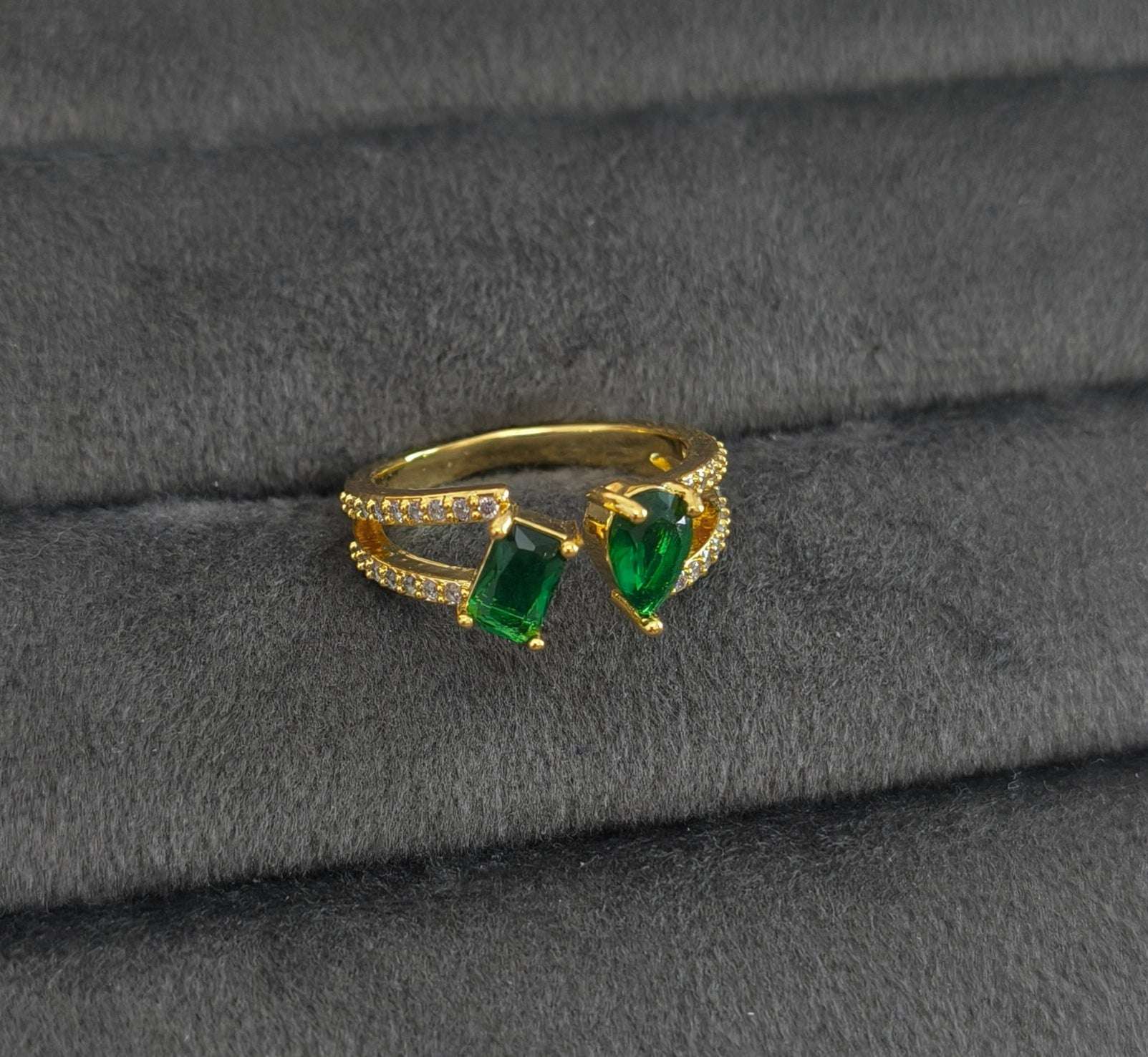 Antitarnish Emerald Green Dual Stone Ring 18K Gold Plated