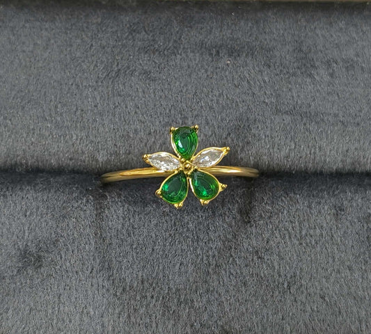Antitarnish Emerald Green Floral Solitaire Ring 18K Gold Plated