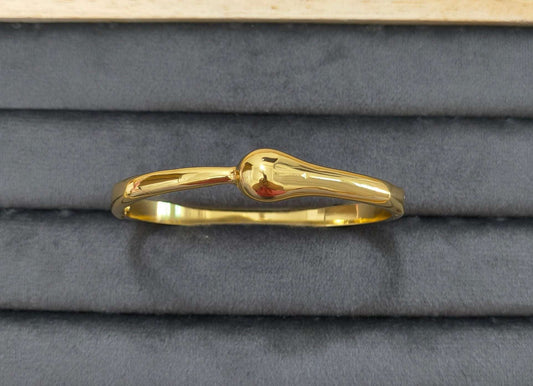 Antitarnish Fashionable Solid Bracelet 18K Gold Plated