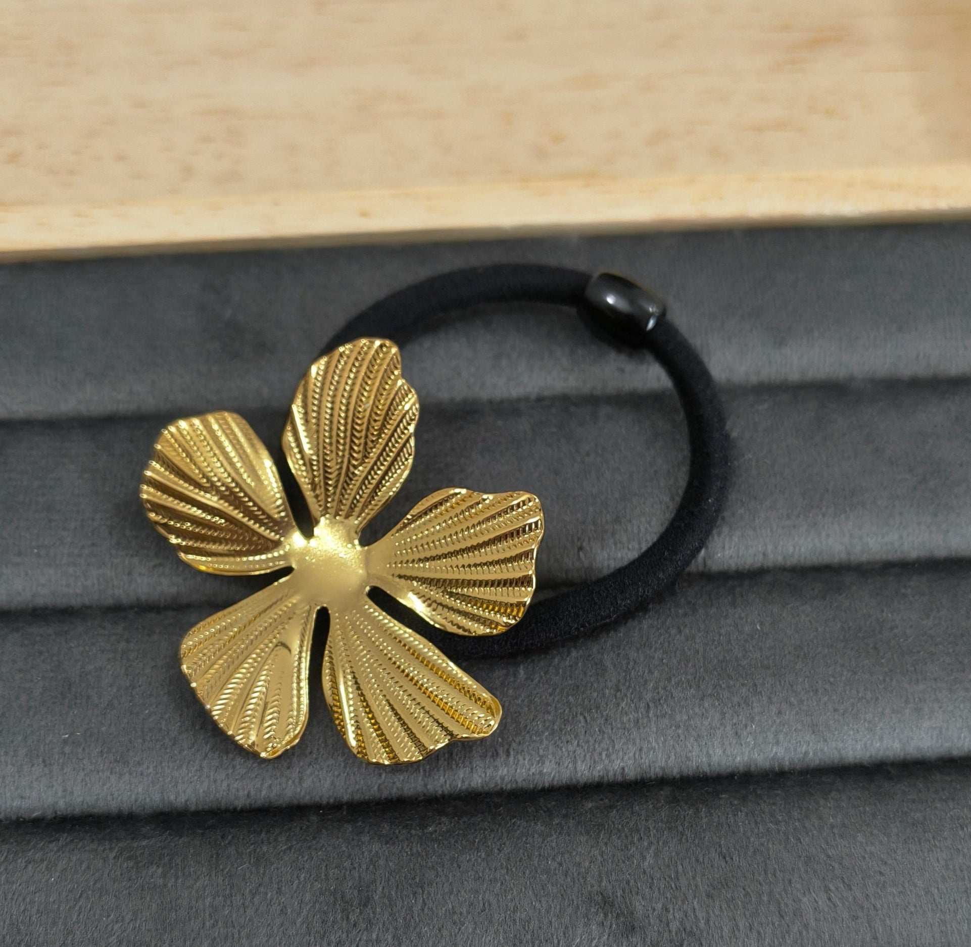 Antitarnish Flower Shape Cuff Hair Band 18K Gold Plated