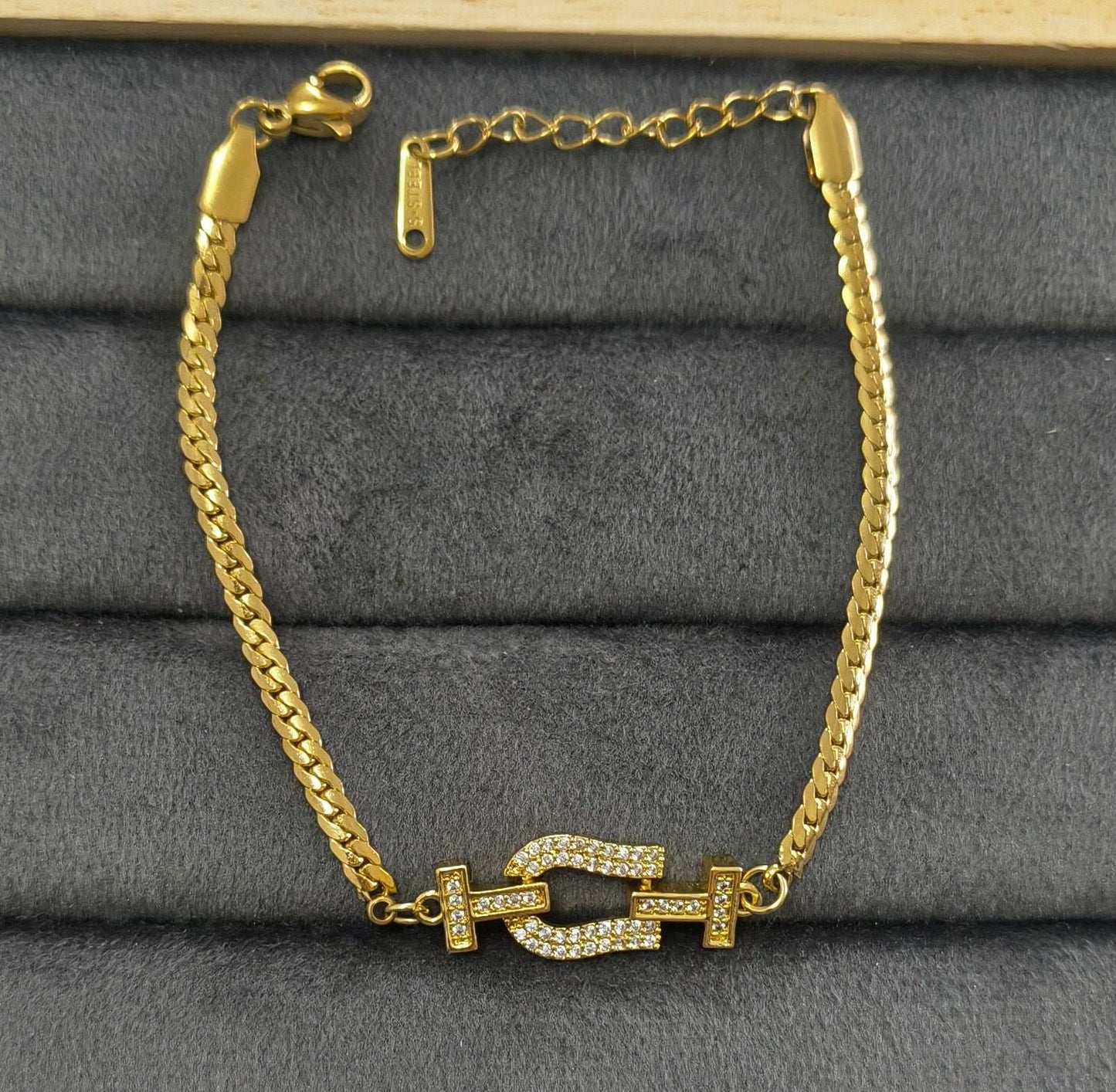 Antitarnish Gold Knot Chain Bracelet 18K Gold Plated
