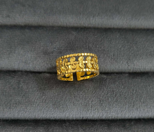 Antitarnish Golden Classic Leaf Shape Ring 18K Gold Plated