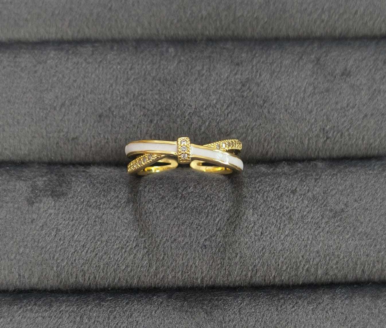Antitarnish Golden Cloud Knot Ring 18K Gold Plated