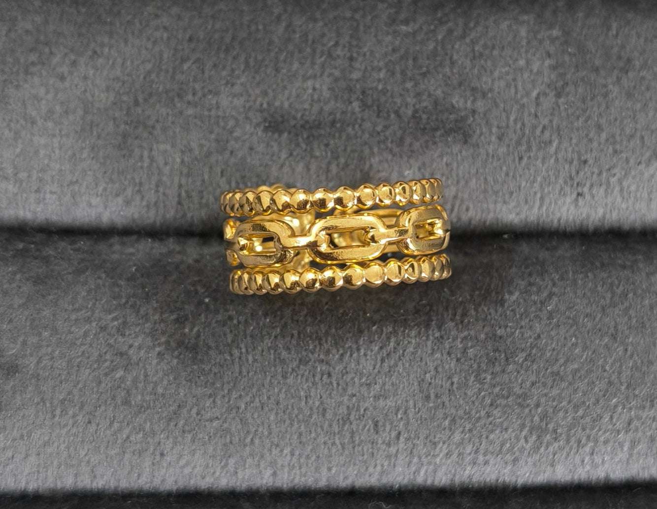 Antitarnish Golden Hollow Lock Chain Ring 18K Gold Plated