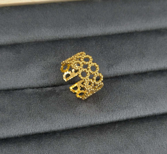 Antitarnish Golden Round Mesh Ring 18K Gold Plated